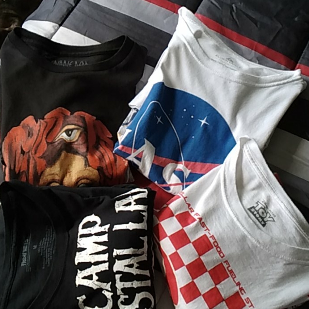Long sleeve tshirts